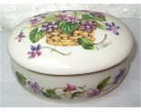 Boite en porcelaine à musique Lenox Violettes 