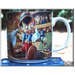Rare et ancien mug PINOCCHIO