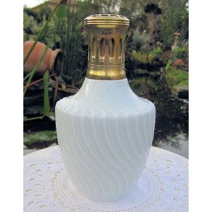 LAMPE BERGER PORCELAINE DE LIMOGES