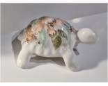 Adorable tortue en porcelaine anglaise