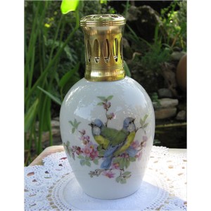 LAMPE BERGER PORCELAINE DE LIMOGES DECOR OISEAUX