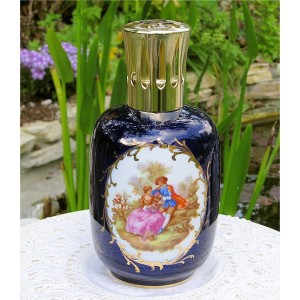 LAMPE BERGER PORCELAINE DE LIMOGES FRAGONARD SEVRES