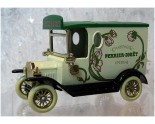 VOITURE Model T Ford Van - "Perrier Jouet" (DG6018) 